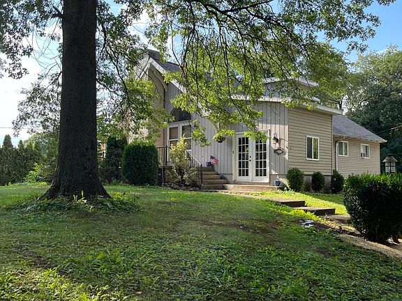 2nd image of 49 E Village Dr
