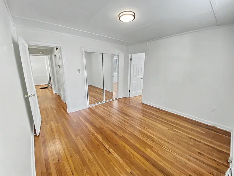 519 Woodland Dr — Photo 7