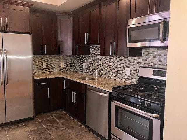 1st image of 95 N Walnut St APT 202