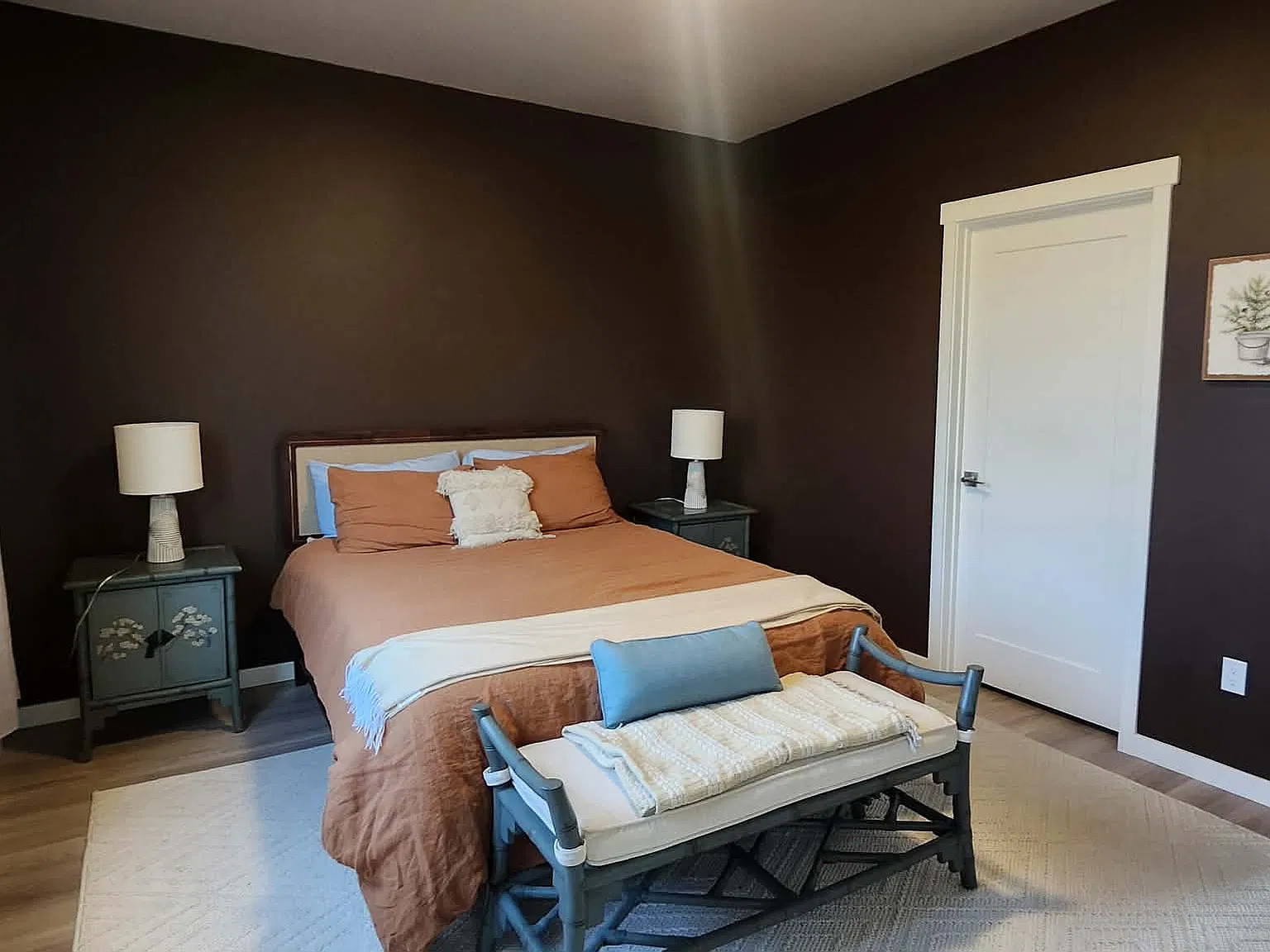 2 bed, 1294 sqft, $1,995 — Photo 3