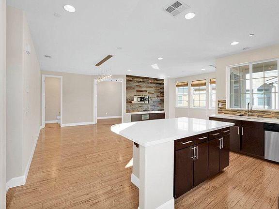 4th image of 632 True Wind Way Unit 618