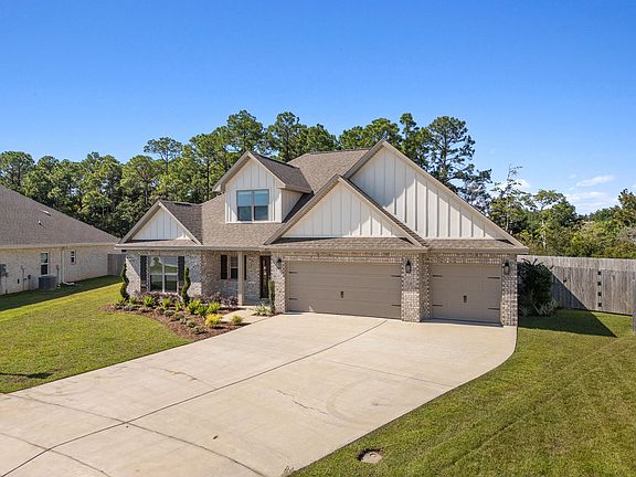 2nd image of 1495 Areca Palm Dr