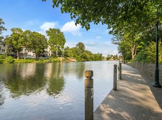 213 Midtown Dr, Traverse City, MI 49684