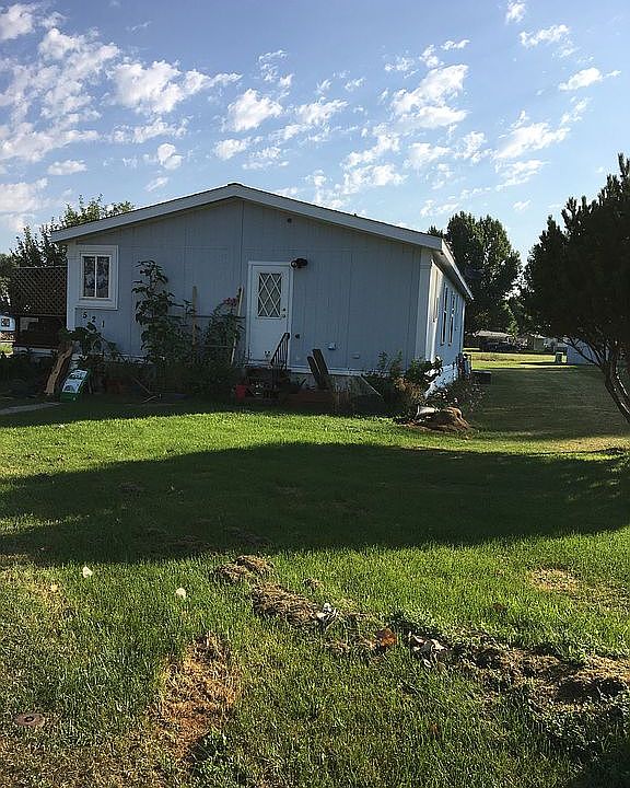 1st image of 521 Finley Cir
