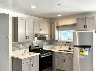 8151 Darby Ave, Reseda, CA 91335