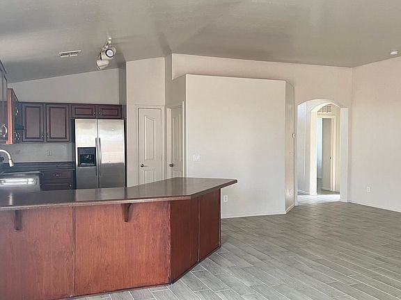 4th image of 9843 E Emelita Ave