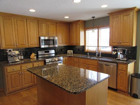 2nd image of 8057 Enclave Bay