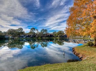 4231 Hartwood Ln #1302, Tampa, FL 33618