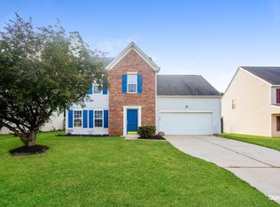 7822 Shiny Meadow Ln, Charlotte, NC 28215