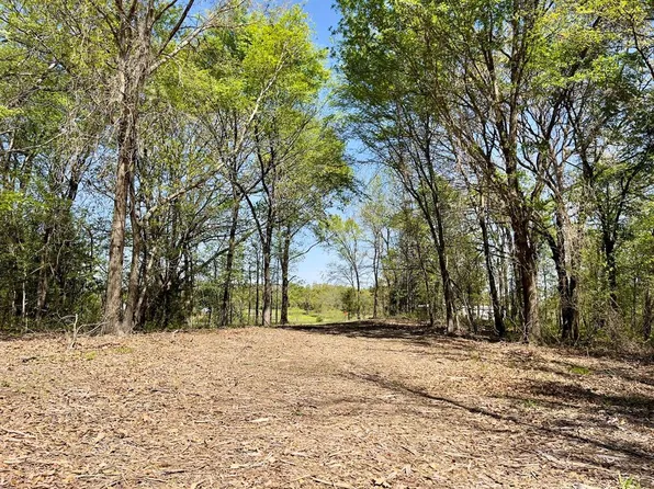 10 Hensley Ln, Keota, OK 74941