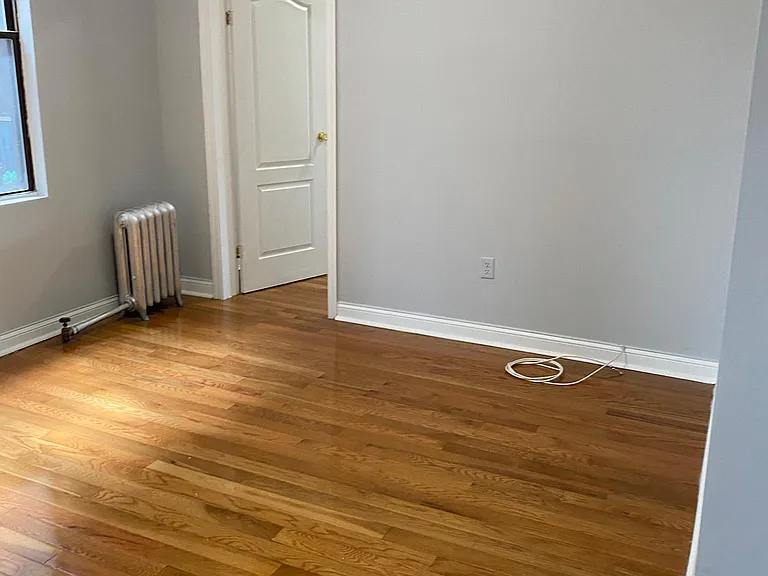 6308 Broadway #5 — Photo 8