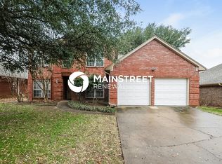 7424 Jamie Renee Ln, North Richland Hills, TX 76182