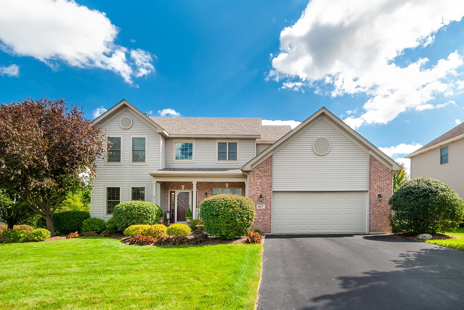 867 Red Hawk Dr photo 1