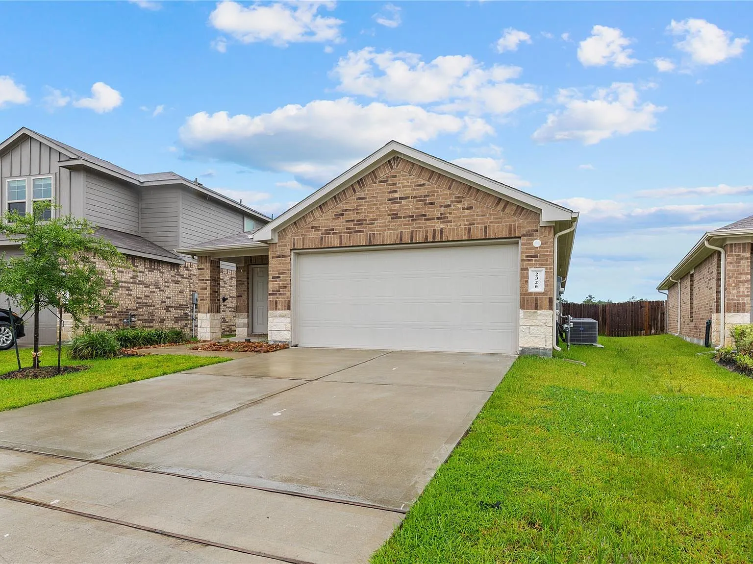 3 bed, 2.0 bath, $1,955 — Photo 2