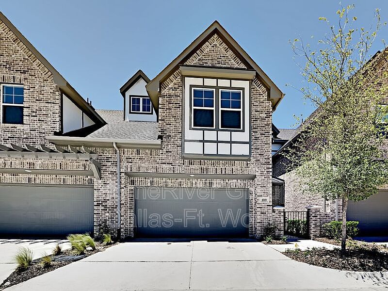 1st image of 109 Claire Dr