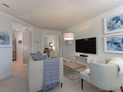 7514 Girard Ave APT A, La Jolla, CA, 92037