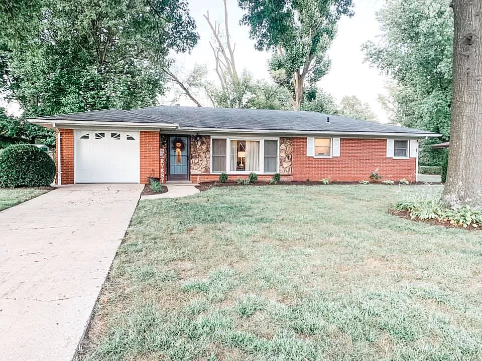 123 Clearview Dr photo 1