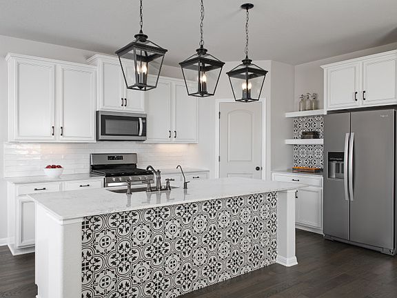 The Colony - Lancaster Interior Image 3