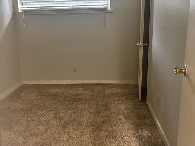 3148 Shirley Dr — Photo 5
