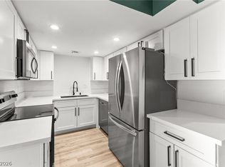 2431 Old Forge Ln APT 104, Winchester, NV 89121