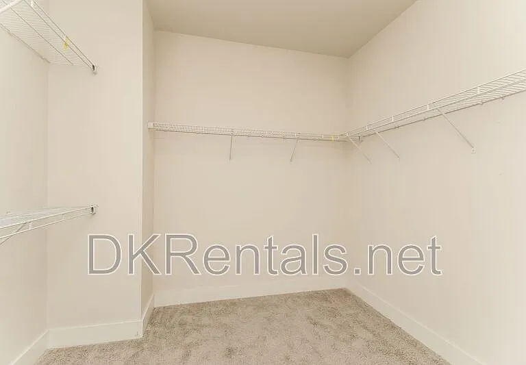140 Stewart Glen Dr — Photo 11