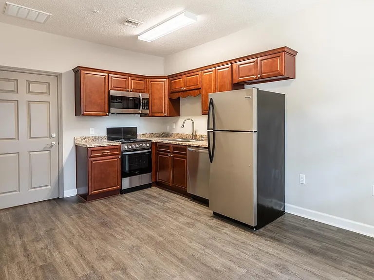 202 Darsey Rd — Photo 1