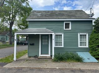 5 Cherry St #2, Red Hook, NY 12571