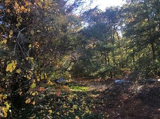 40 Richardson Rd, Barnstable, MA 02630