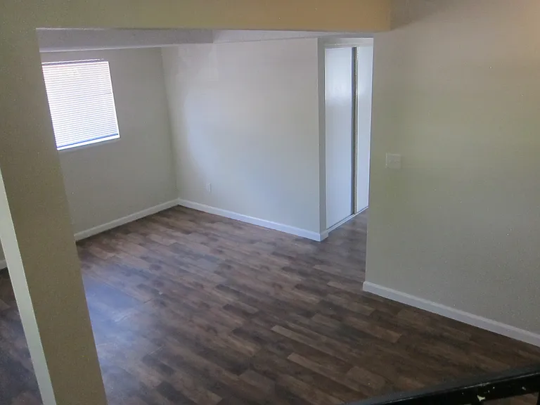 4236 S Halifax Ct — Photo 3