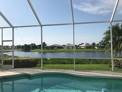 1st image of 2089 SW Mayflower Dr