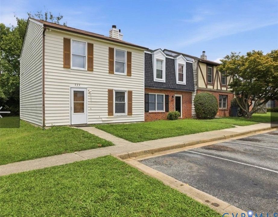 1st image of 222 Knightsmanor Ct