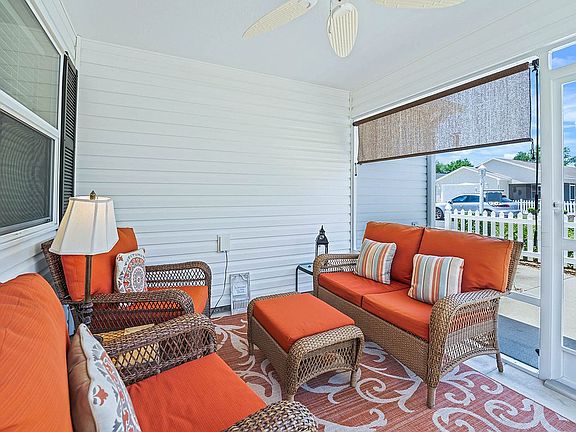 5th image of 3387 Carrabelle Ct
