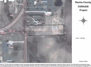 4005 N Britton Rd, Union Grove, WI 53182