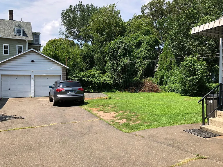 662 Orange St #3 — Photo 12