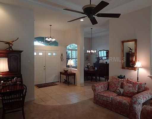 4th image of 140 Clear Lake Dr