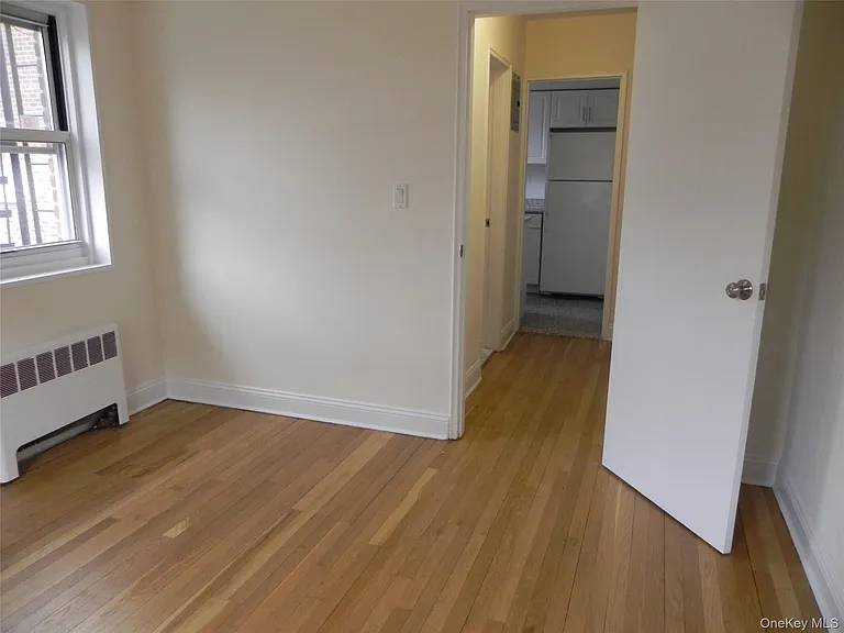 11 Schenck Ave #2D — Photo 10