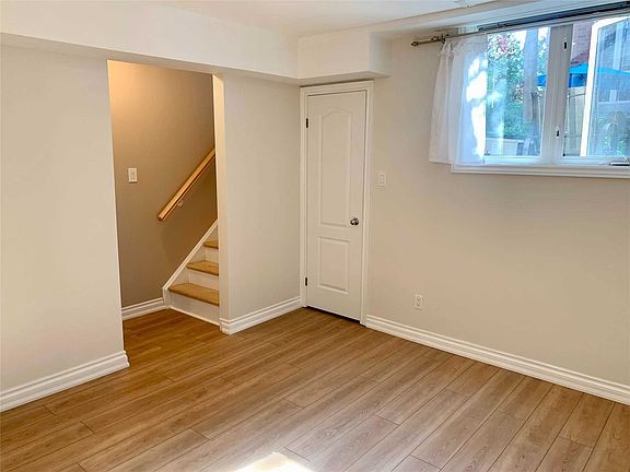 4th image of 12 Sudbury St #1204