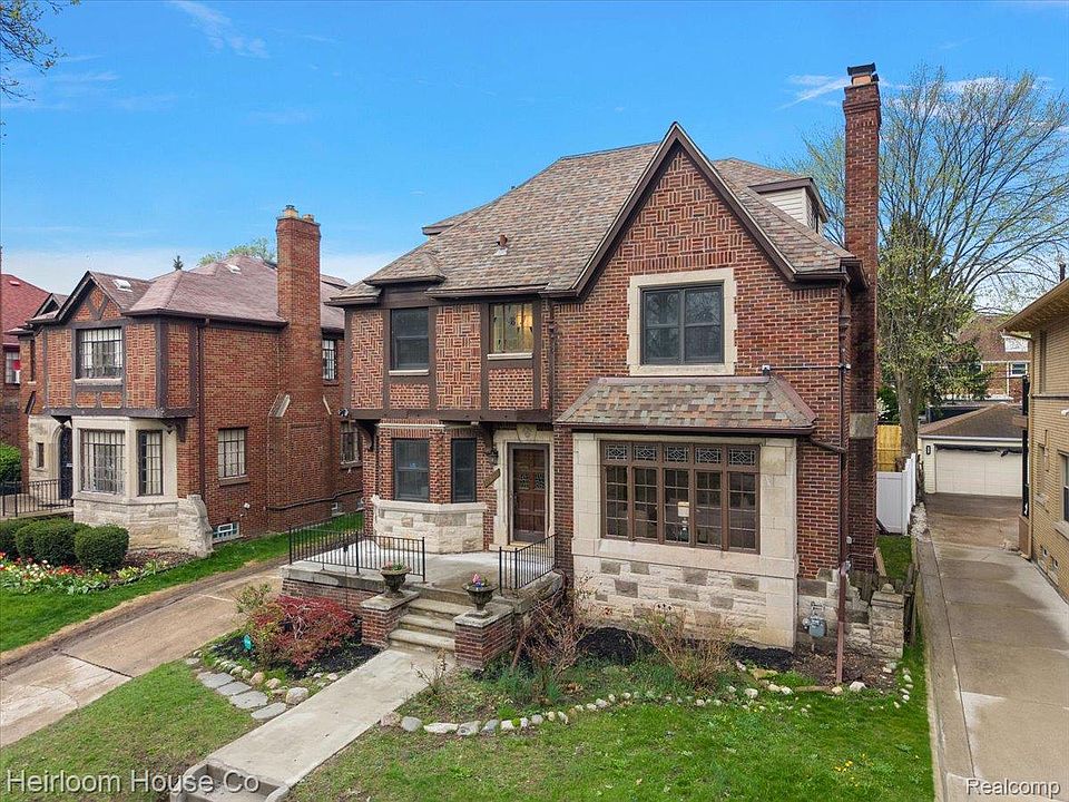 1st image of 17205 Muirland St