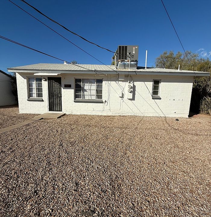 1st image of 2634 1/2 E Glenn St