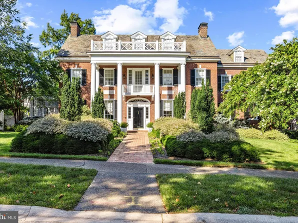 4102 Greenway, Baltimore, MD 21218