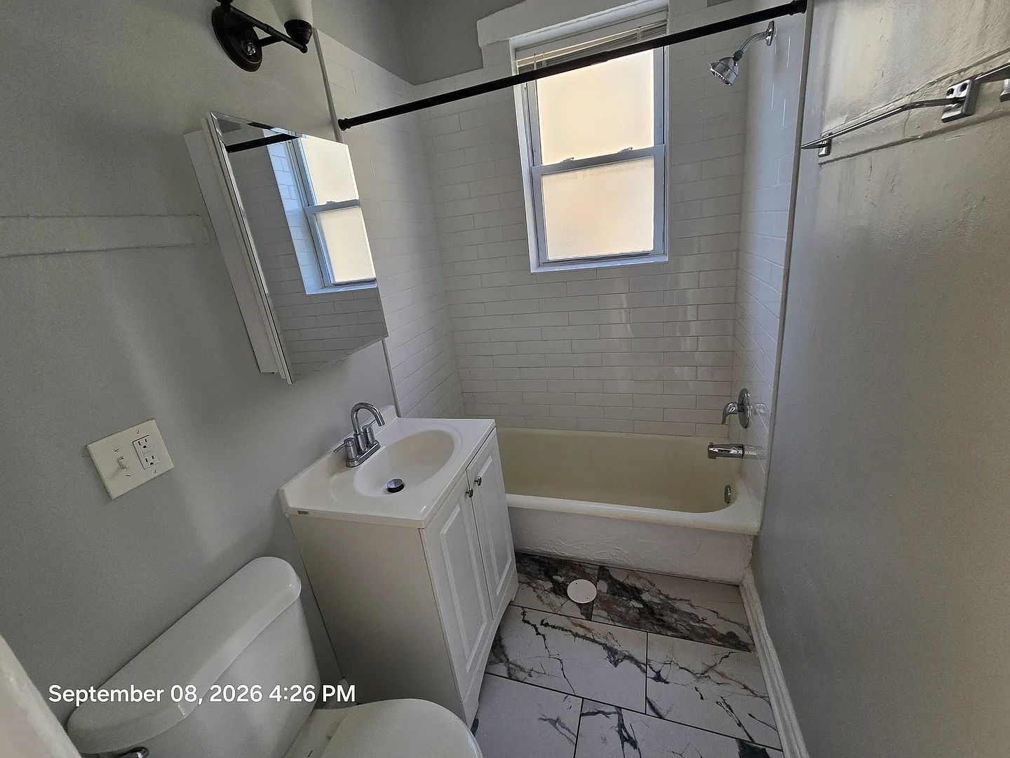Studio, 500 sqft, $1,250 — Photo 3