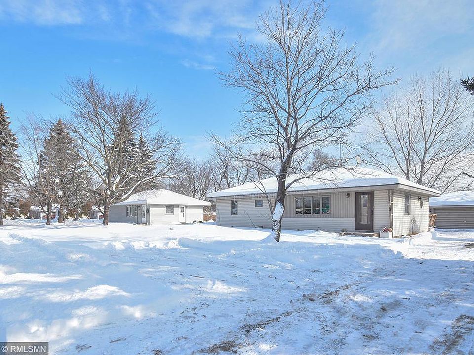 1st image of 11609 Crooked Lake Blvd NW