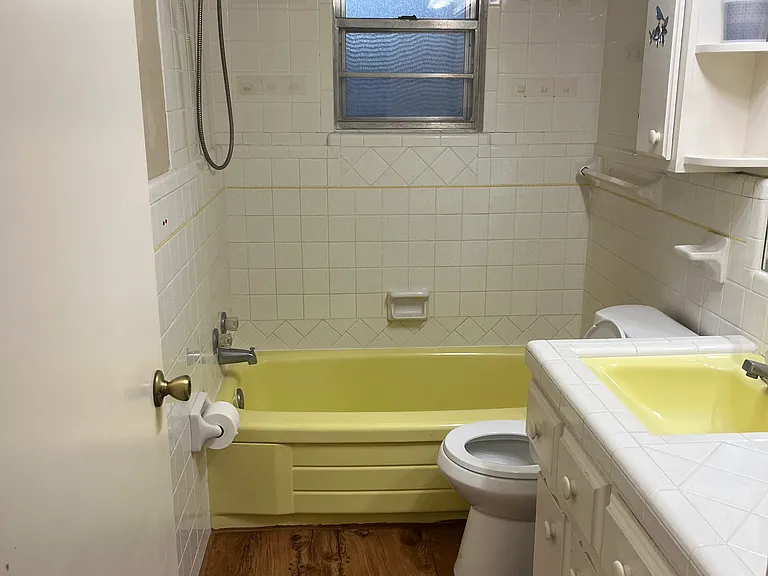 1506 Elizabeth St — Photo 11