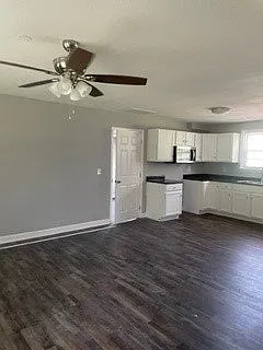 215 Kirby Dr — Photo 6