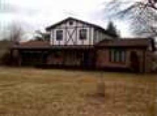 2452 Jamestown Dr, Henderson, KY 42420