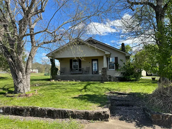 190 Cleveland St, Ringgold, GA 30736