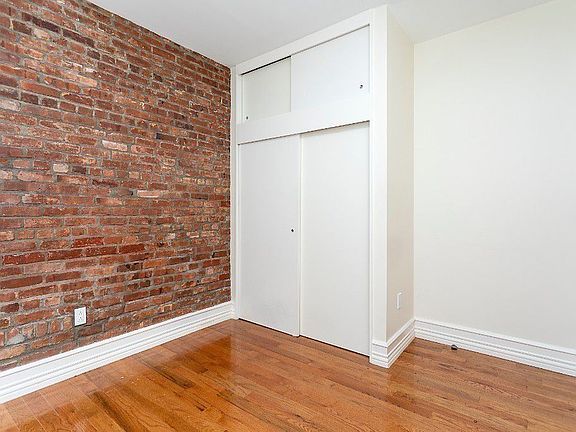 4th image of 610 W 164th St #3B