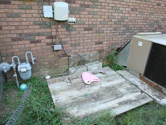 Showing gas meter & HVAC