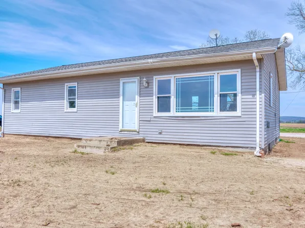 861 Indian Ridge Rd, Jacob, IL 62950