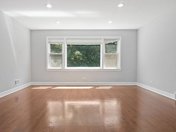 3rd image of 8156 Knox Ave